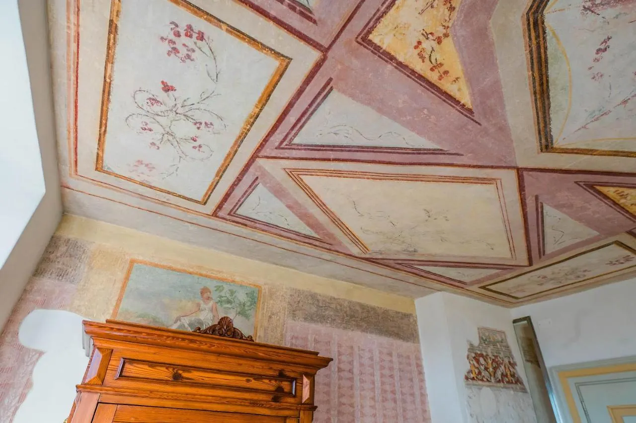 Feel - Pareto Apartment Bergamo 0*,  Italien