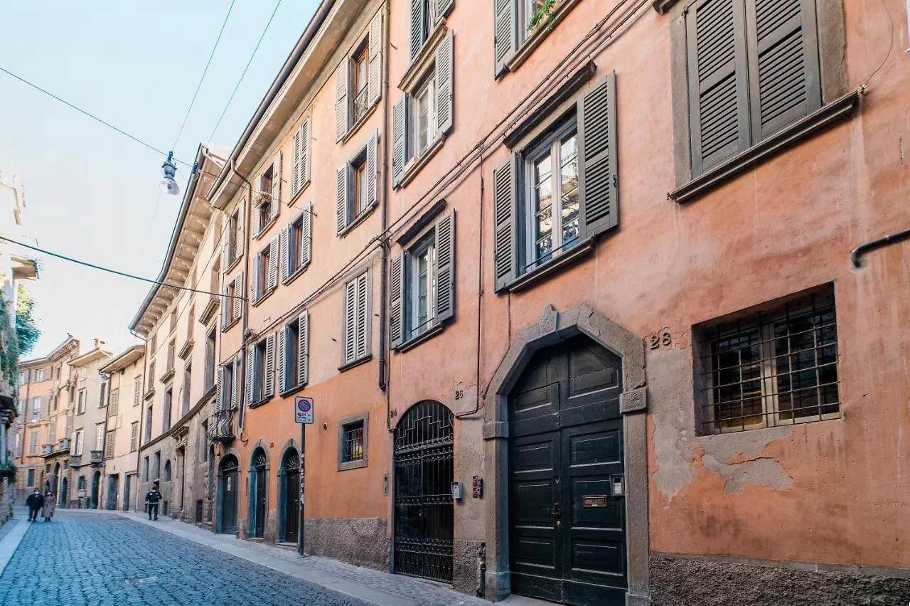 Feel - Pareto Apartment Bergamo