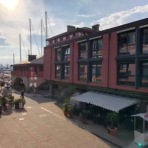 L'ancora Luxury , Genova Italia
