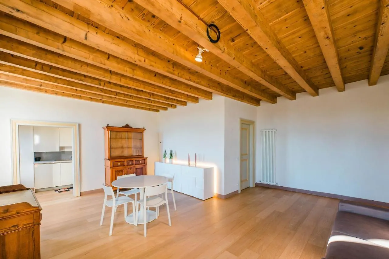 Feel - Pareto Apartment Bergamo